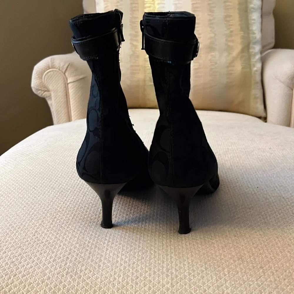 Booties - Picture 3 of 4